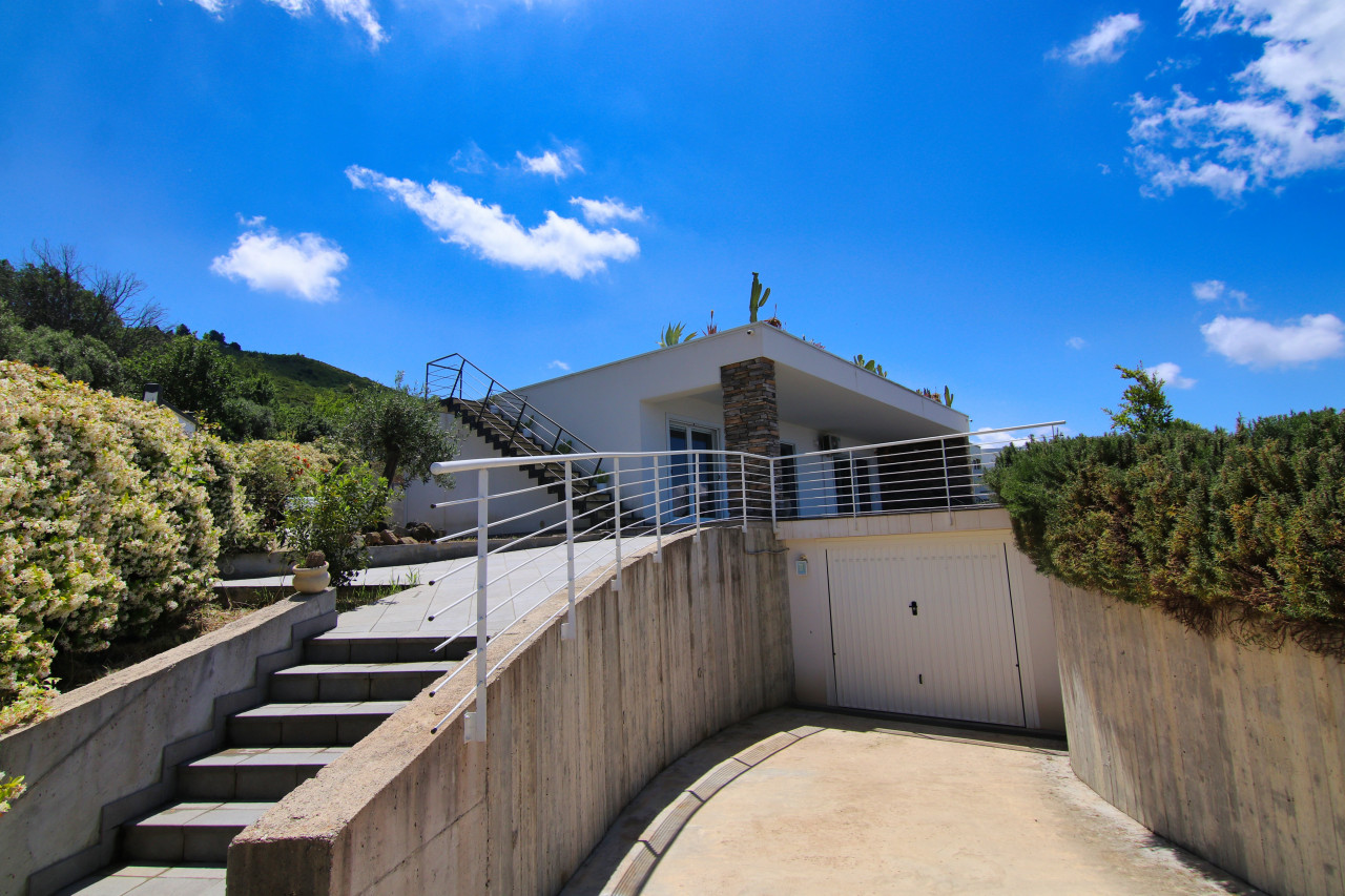 House in Campanina - view 1
