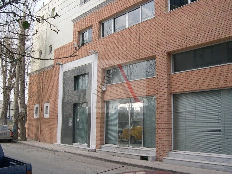 House in Piraeus Center - view 1