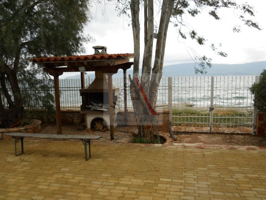 Apartment in Agioi Theodoroi - view 1