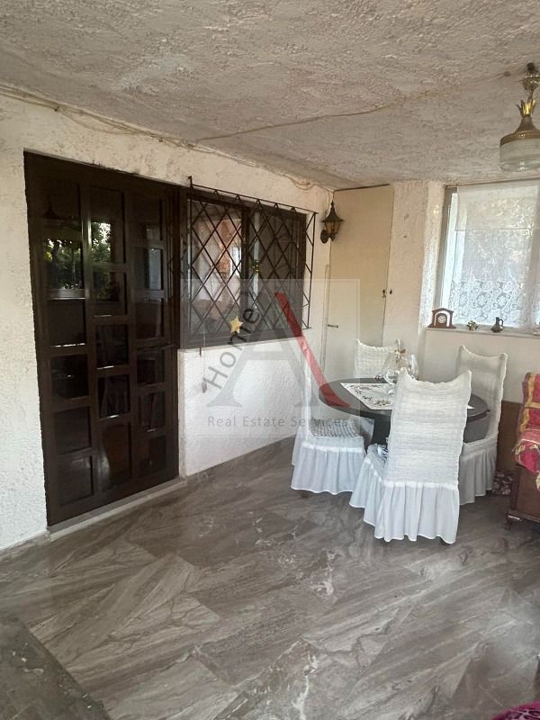 House in Loutraki-Perachora - view 1