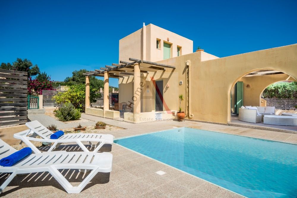 Villa in Rhodes - view 1