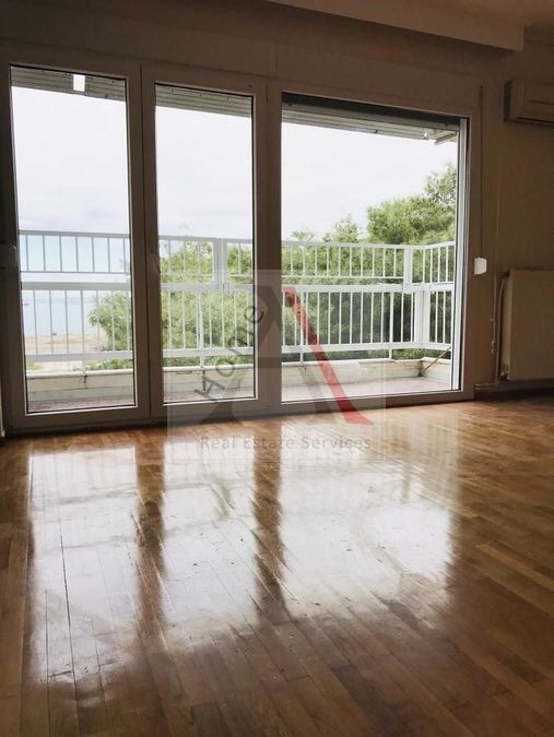 Apartment in Kalamaria - view 1