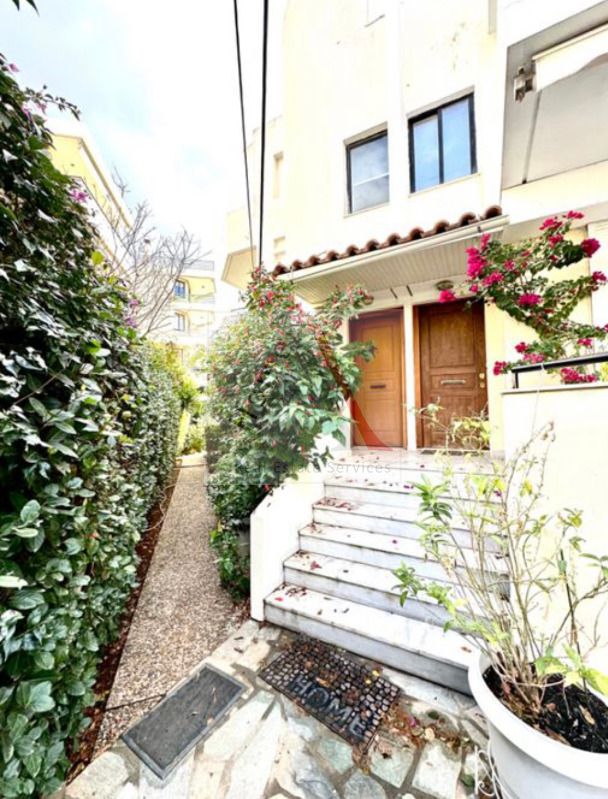 Apartment in Voula - view 1