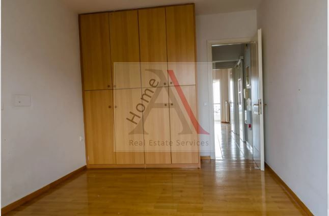 Apartment in Glyfada - view 1