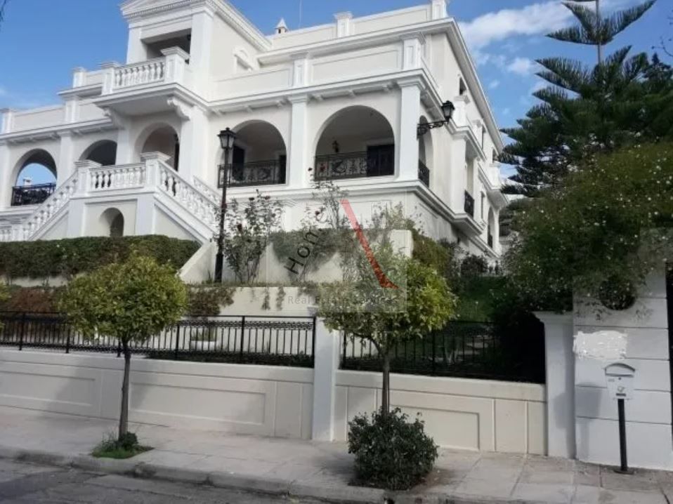 Apartment in Alimos - view 1