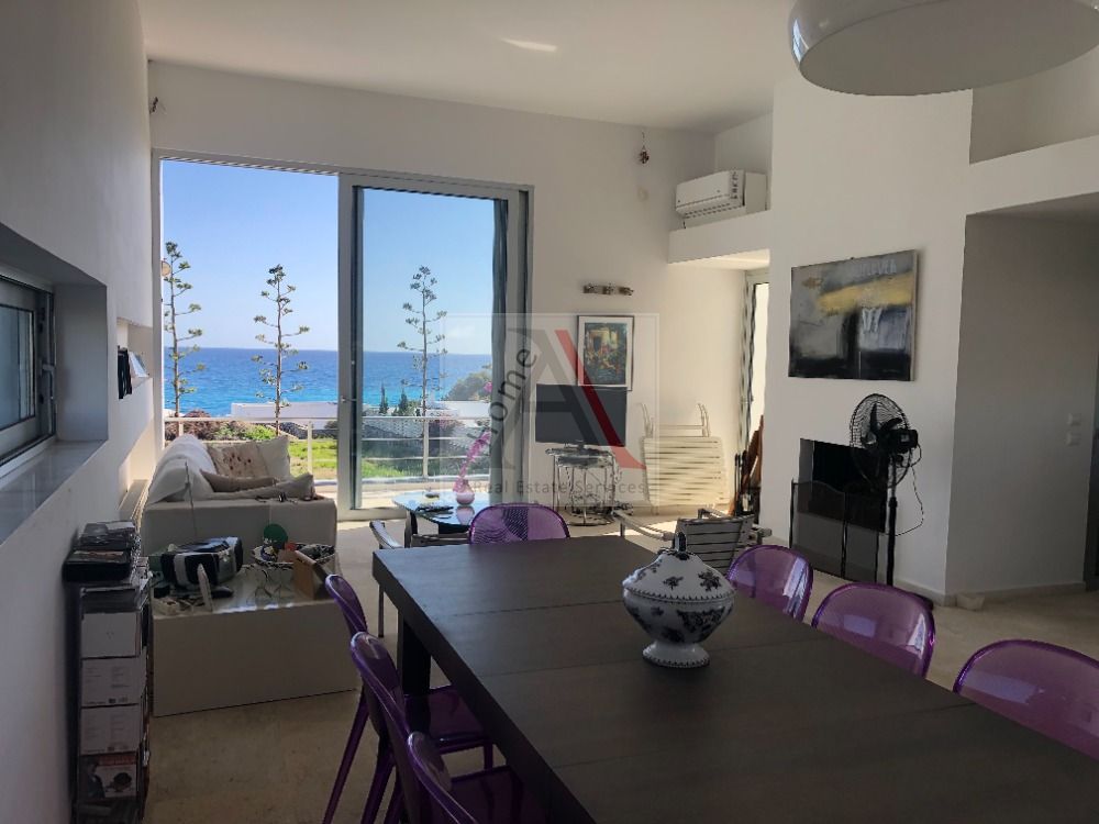 House in Rhodes - view 1