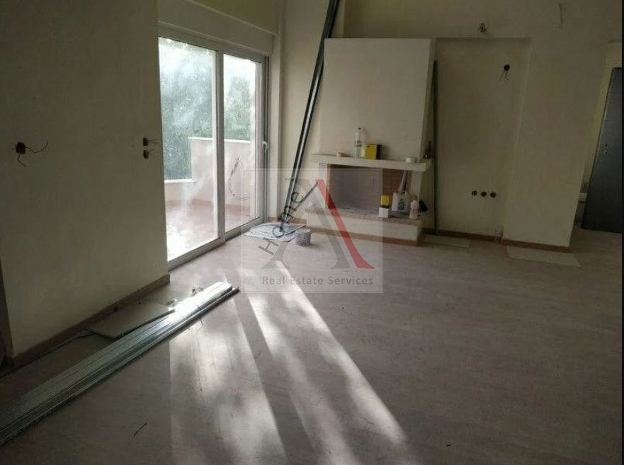 Apartment in Marousi - view 1