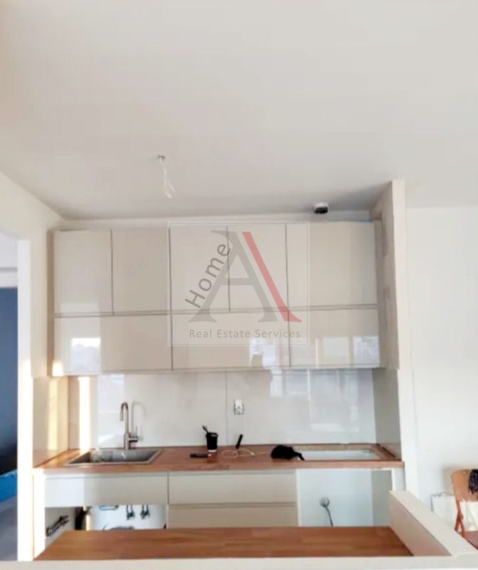Apartment in Neapoli - view 1