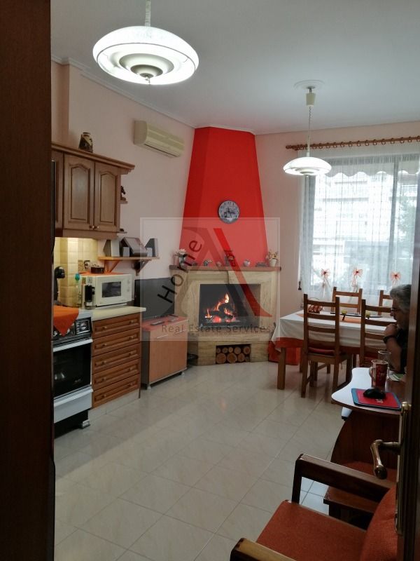 Apartment in Ilioupoli - view 1