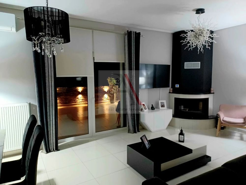 Apartment in Chalkida - view 1
