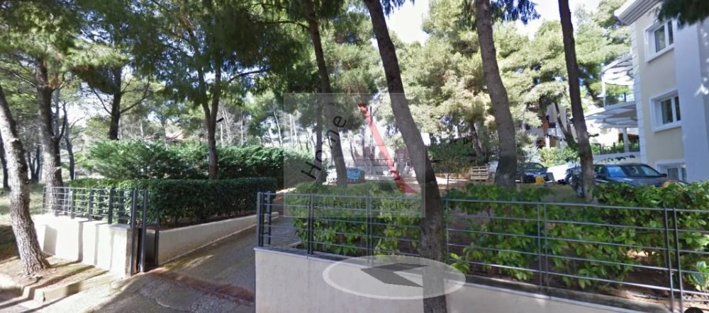 Land in Ano Penteli - view 1