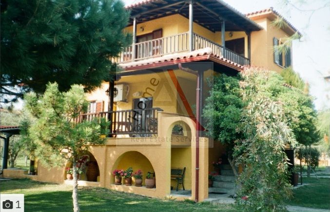 Villa in Halkidiki - view 1