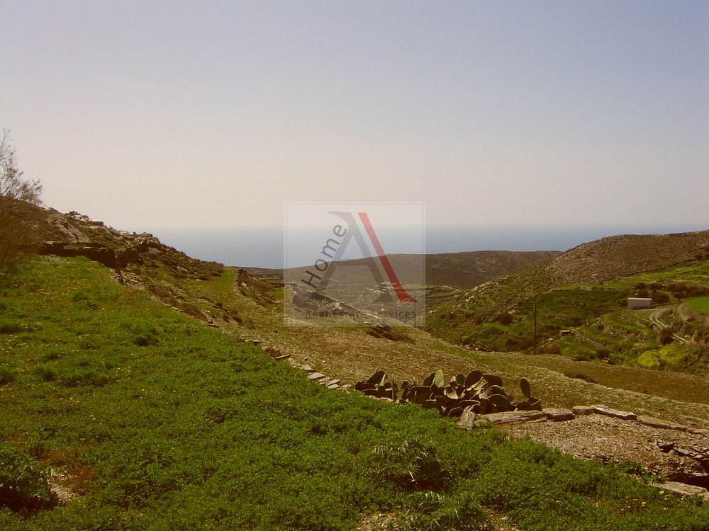 Land in Folegandros - view 1