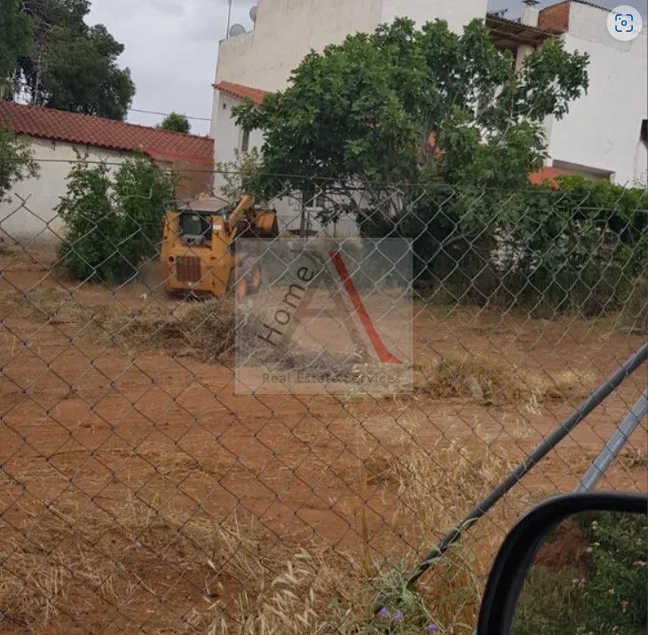 Land in Nea Makri - view 1