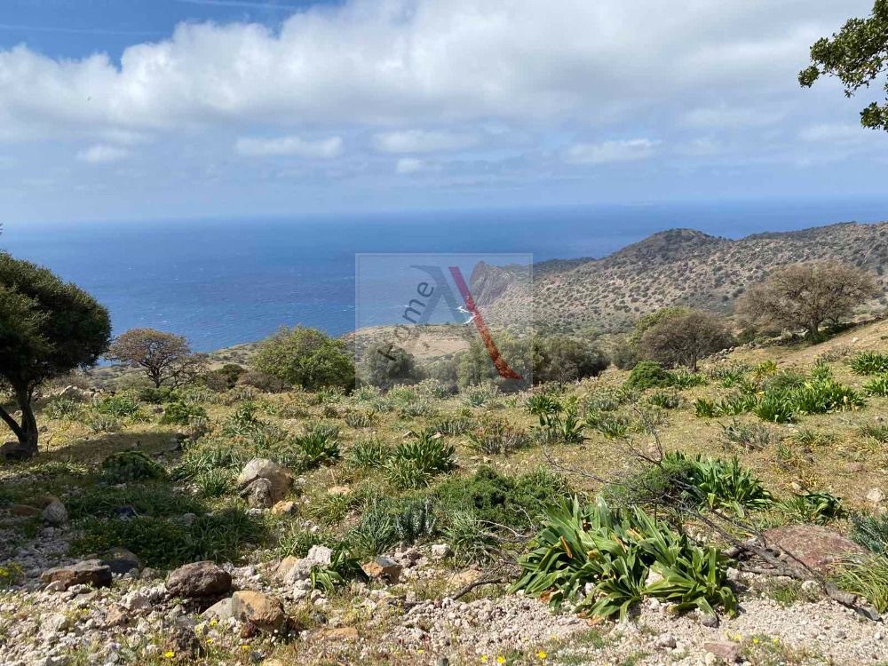 Land in Nisiros - view 1