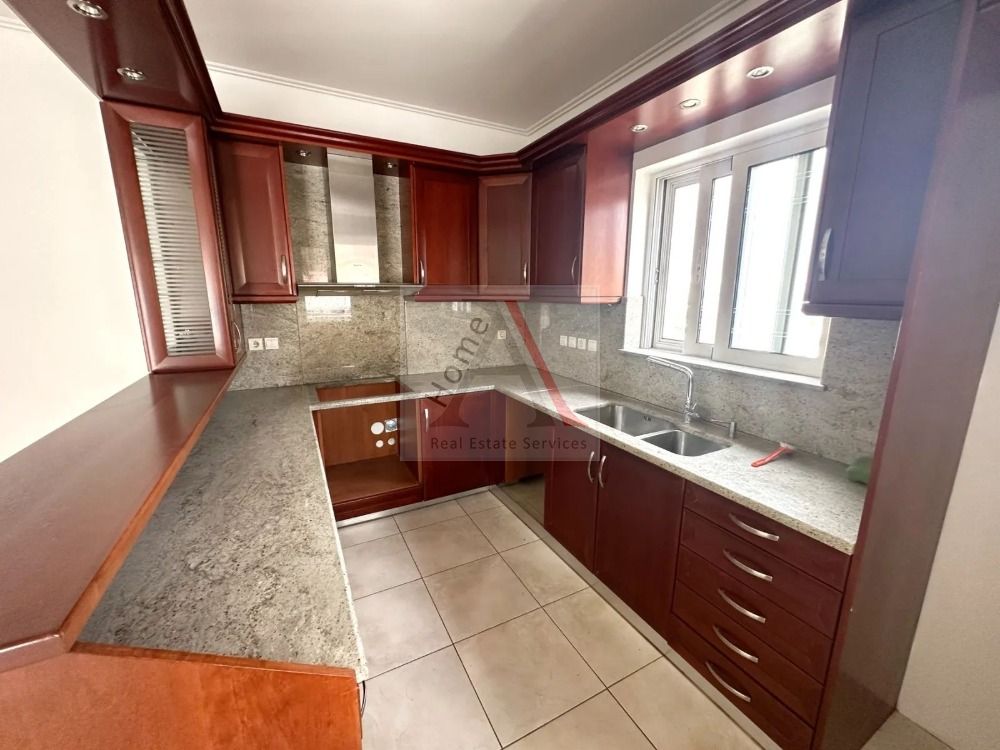 Apartment in Glyfada - view 1