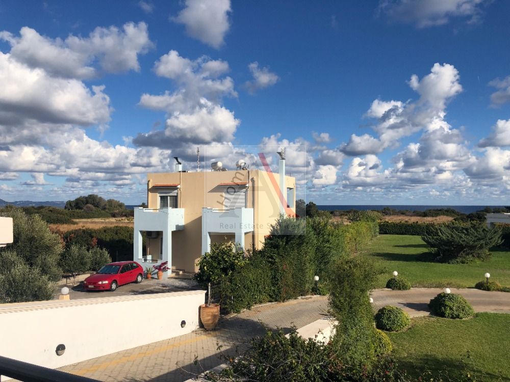 Apartment in Rhodes - view 1