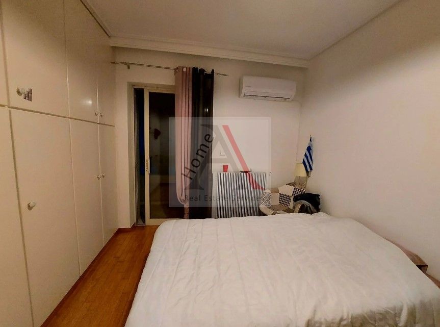 House in Ilioupoli - view 1