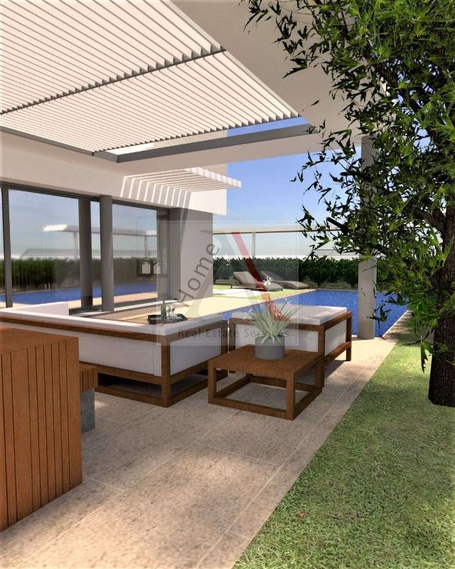 House in Glyfada - view 1