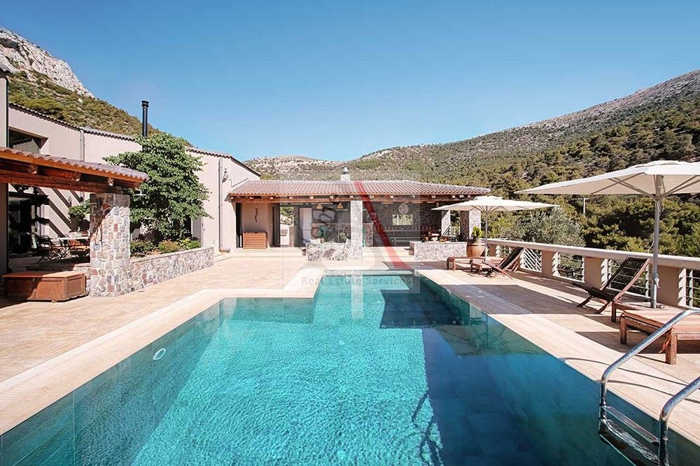 House in Athens - view 1