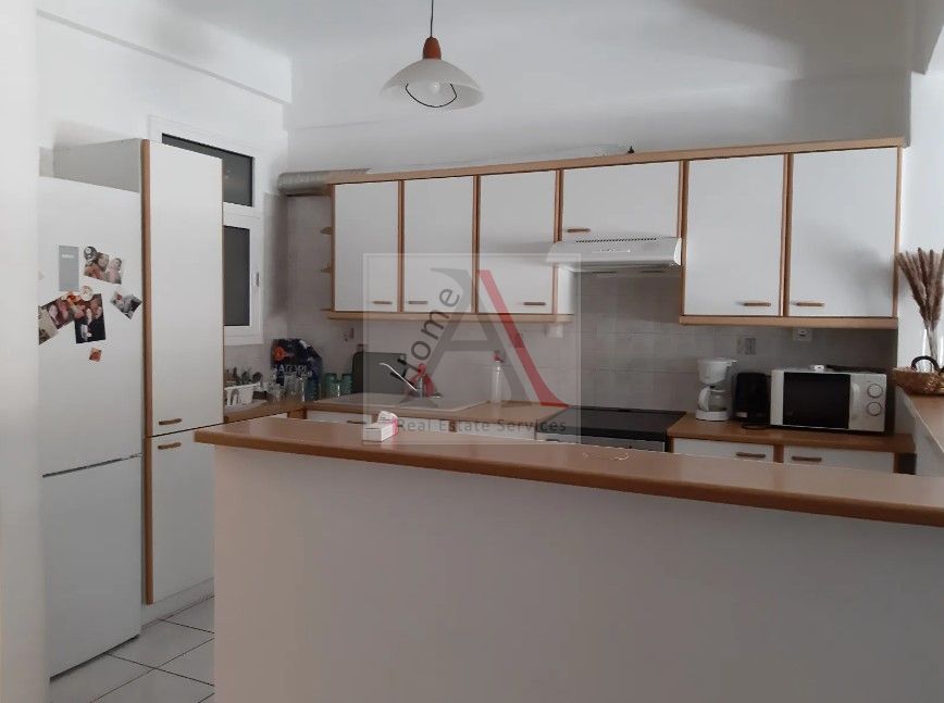 Apartment in Central Athens - view 1