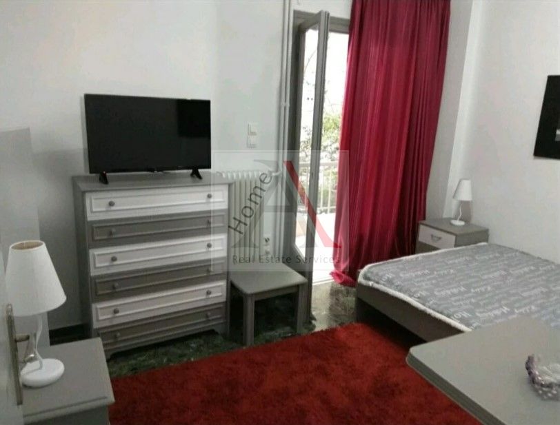 Apartment in Central Athens - view 1