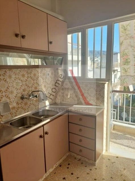 Apartment in Athens - view 1