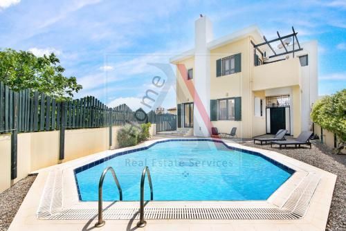 House in Rhodes - view 1