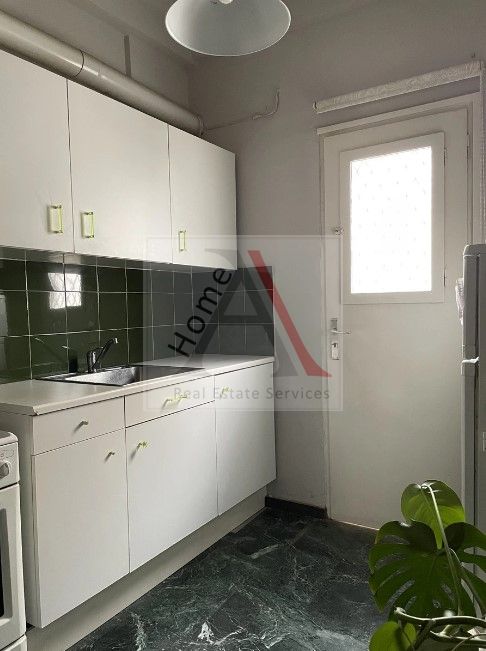 Apartment in Central Athens - view 1