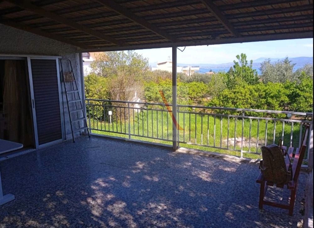 House in Athens - view 1