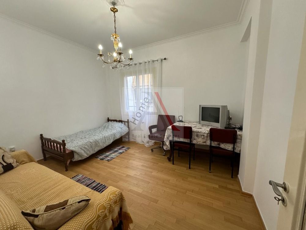 Apartment in Athens - view 1