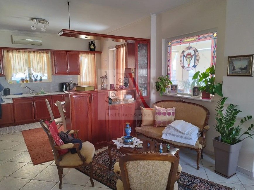 Apartment in Agios Dimitrios - view 1