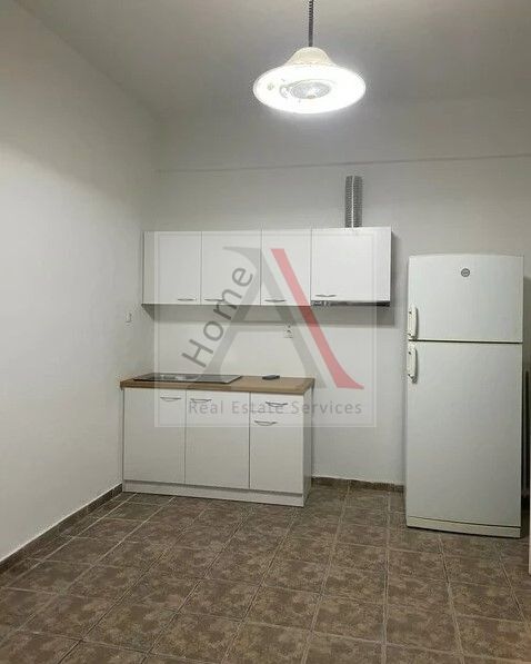 Apartment in Athens - view 1