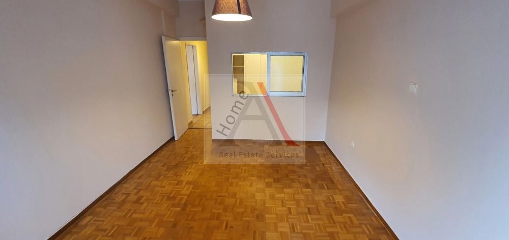 Apartment in Central Athens - view 1