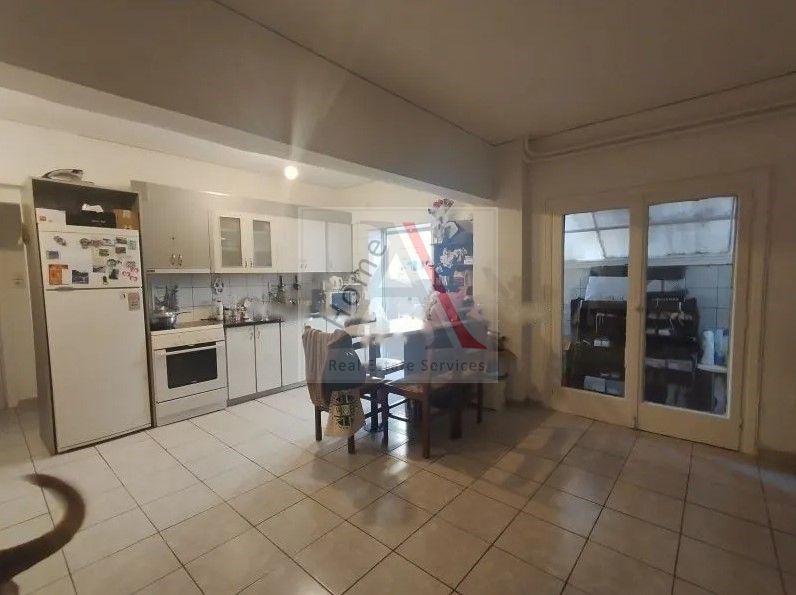 Apartment in Marousi - view 1