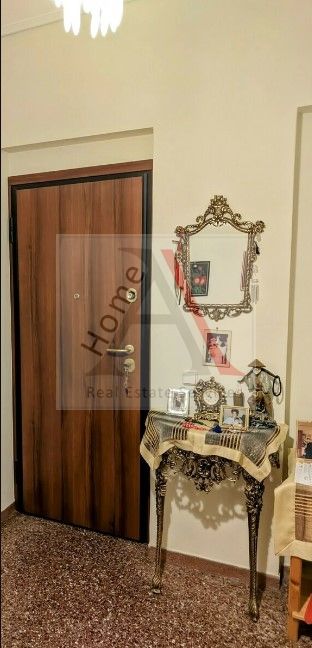 Apartment in Central Athens - view 1