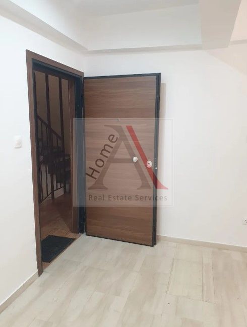 Apartment in Athens - view 1