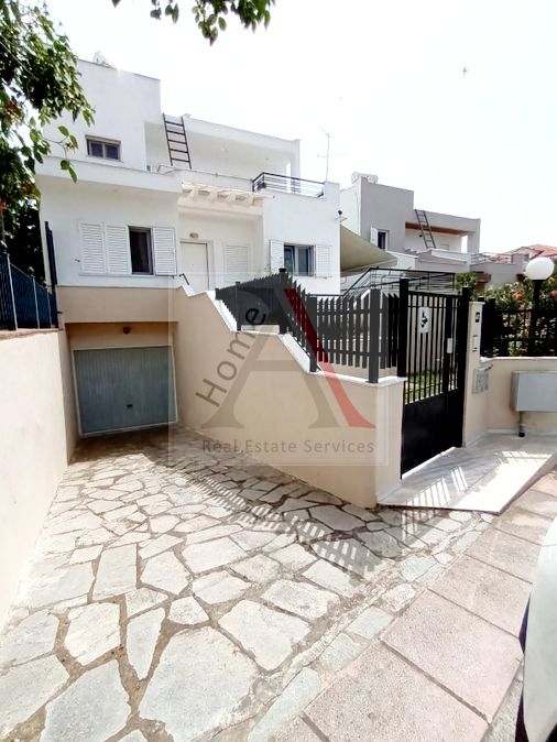 House in Panorama - view 1