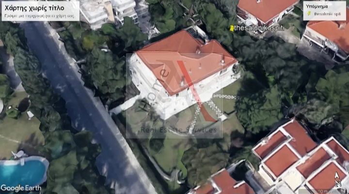 Villa in Oraiokastro - view 1
