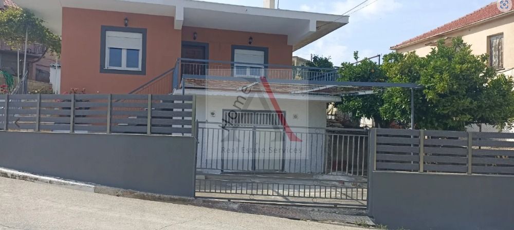 House in Xylokastro - view 1
