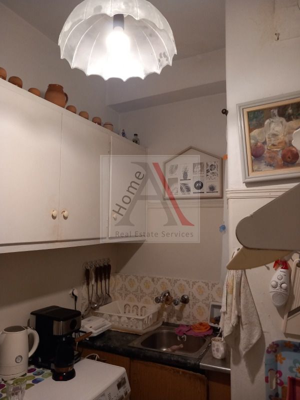Apartment in Athens - view 1