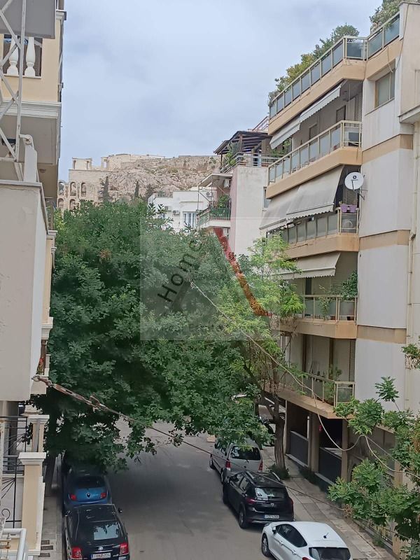 Apartment in Athens - view 1