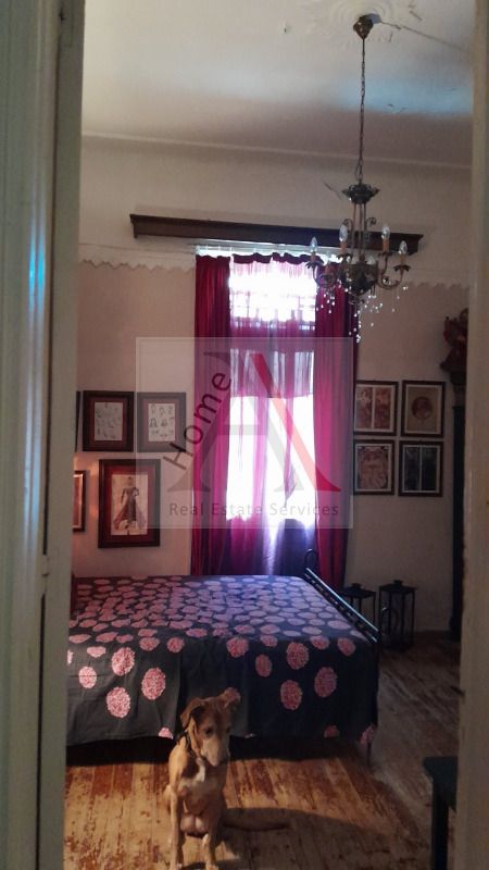 Apartment in Central Athens - view 1