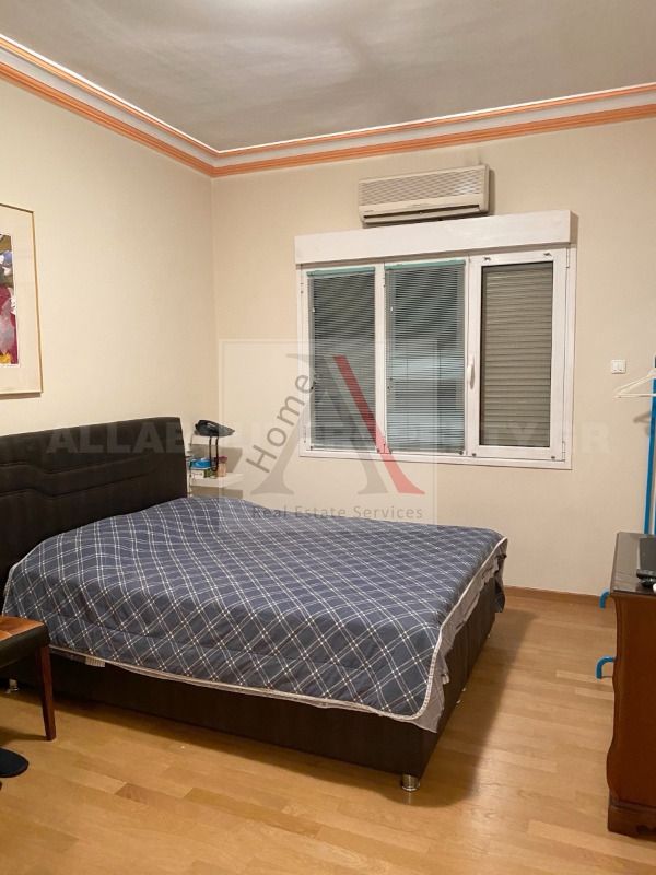 Apartment in Central Athens - view 1