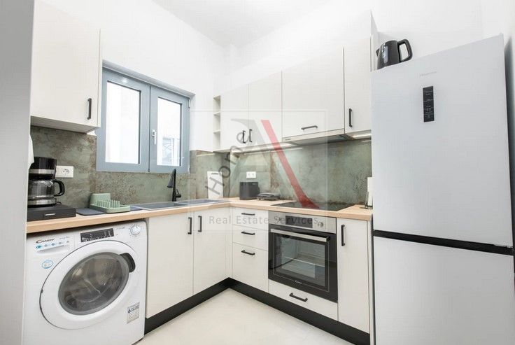 Apartment in Athens - view 1