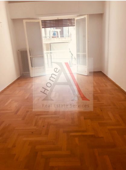 Apartment in Athens - view 1