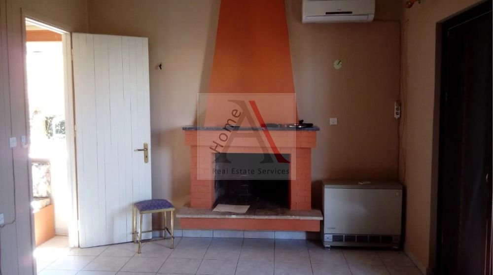 House in Nea Makri - view 1