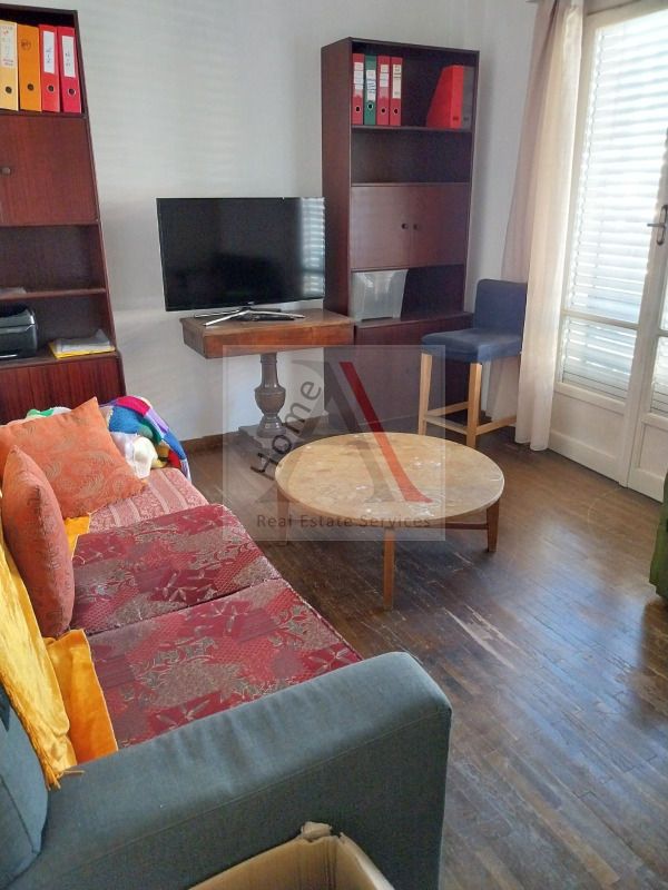 Apartment in Athens - view 1