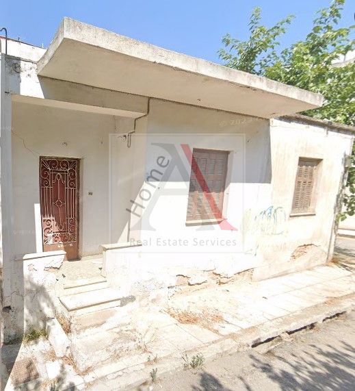 House in Nea Chalkidona - view 1