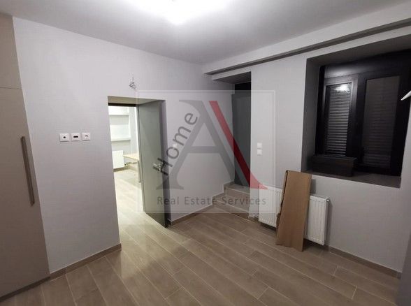 Apartment in Athens - view 1